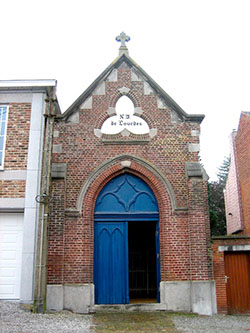 chapelle-ND-Lourdes-Trazegnies-min