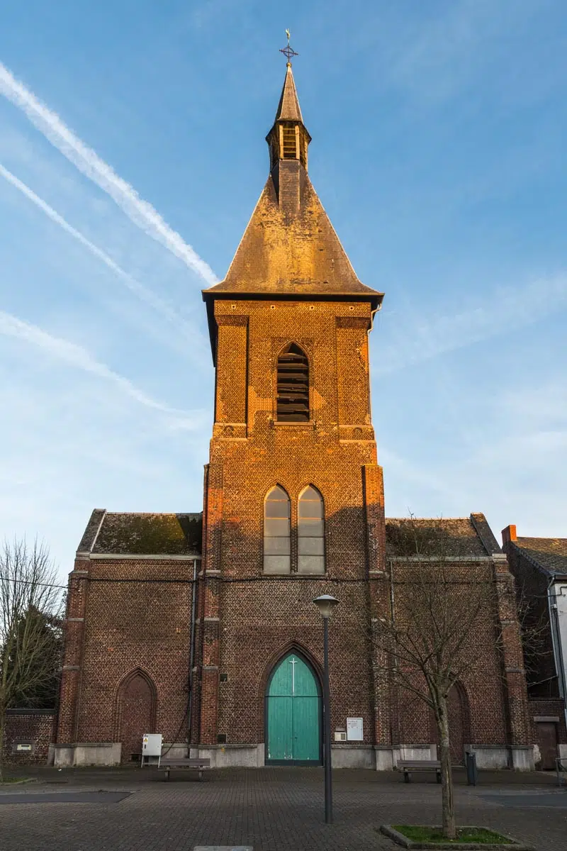 Eglise Notre-Dame du Rosaire à Courcelles-Motte