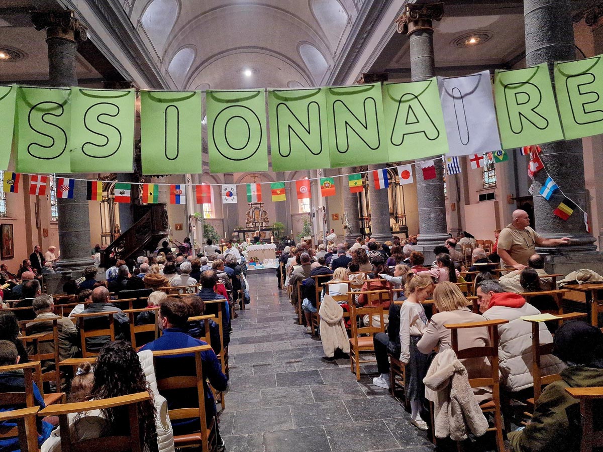 Messe interculturelle lors de la JMMR 2025 en l'église St Lambert de Courcelles-Petit