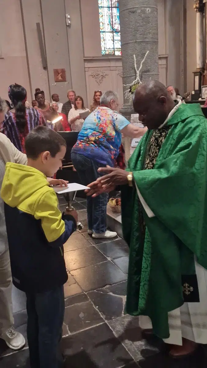 Messe interculturelle lors de la JMMR 2025 en l'église St Lambert de Courcelles-Petit