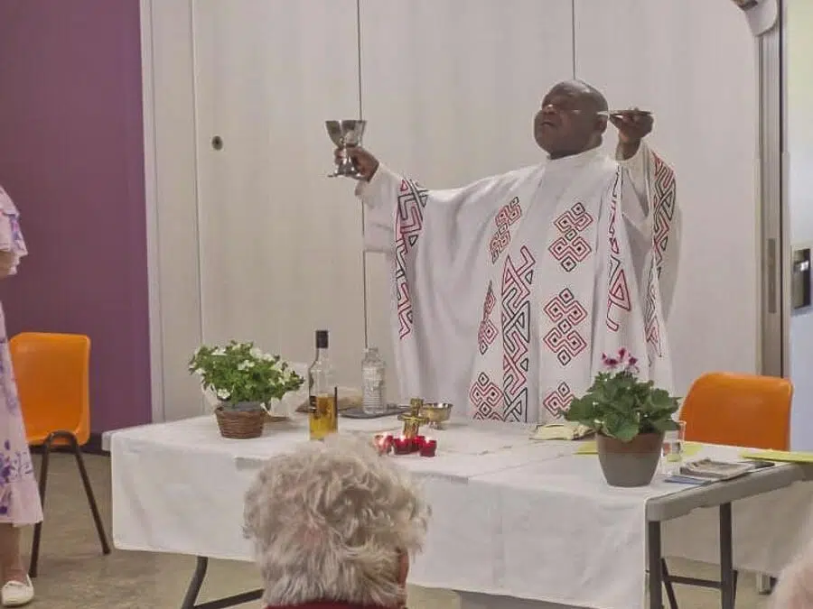 Messe de Pâques dans les homes