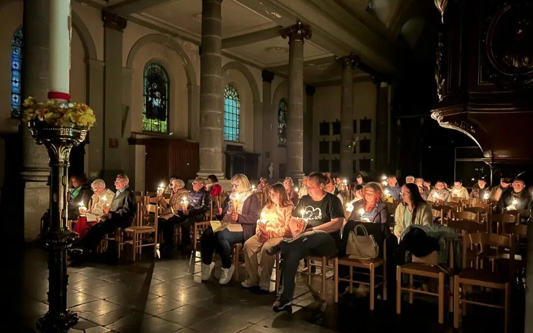 Veillée Pascale et Pâques (Courcelles et Souvret) (photos et vidéos)